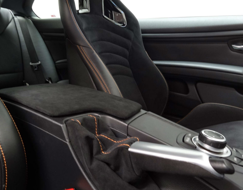 BMW e92 M3 Orange top stitch bmw performance seats and gaiter