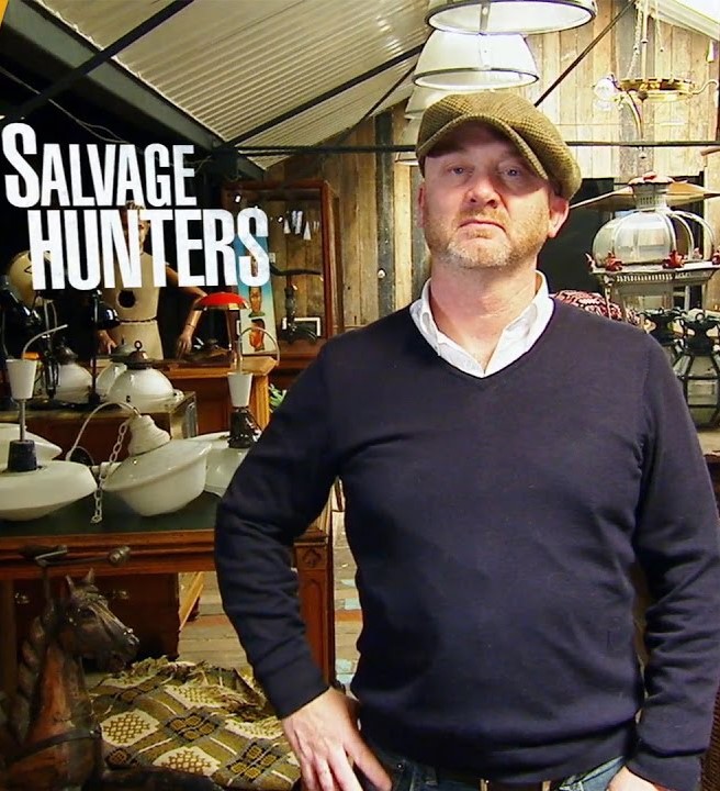 salvage hunters front image